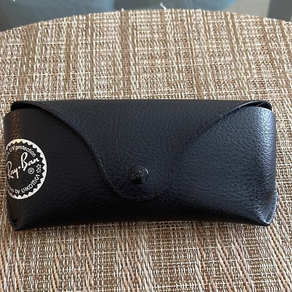 Ray-Ban Unisex Sunglasses RB4165 Justin Classic with Case - Picture 7 of 7